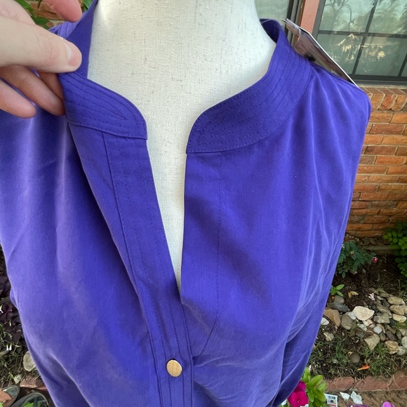 New~"Investments" Size Large Blouse - Picture 6 of 16